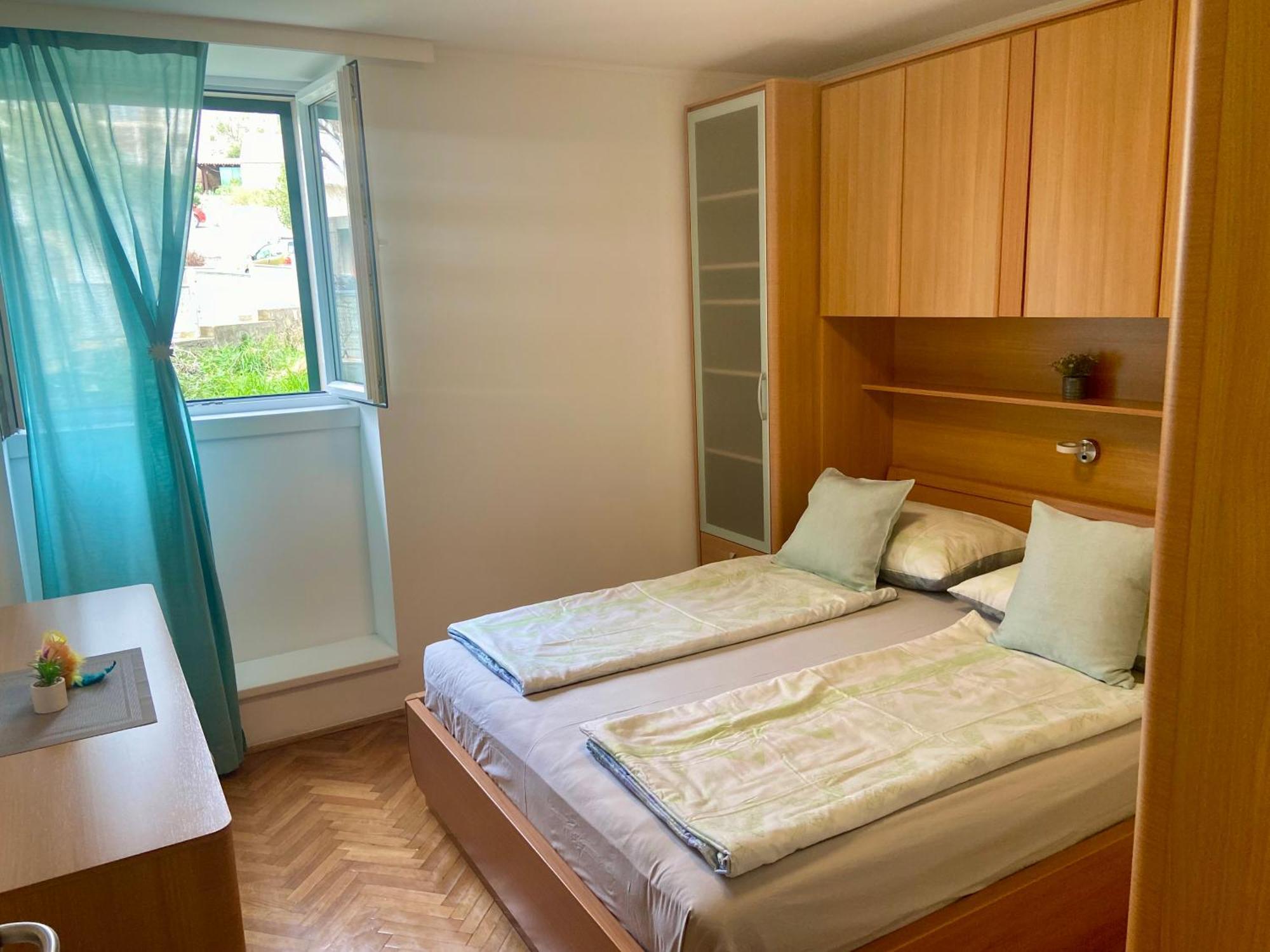 Apartment Simon - Old Stone Charm, Central Bol Life Exterior foto